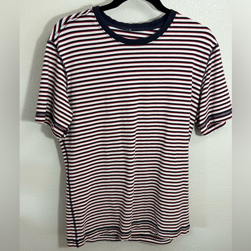 Lululemon Men's T-Shirt Bundle sz M